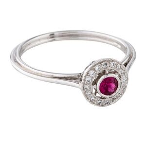 Beautiful Beverley K 18K Ruby and Diamond cocktail/ engagement Ring ❤️